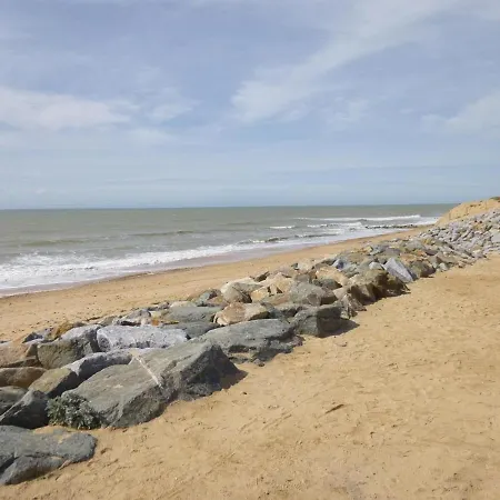 T2 Rénové, 4 Couchages, Parking Privé, 200m Plage, Balcon, Meublé Tourisme 2 étoiles - Fr-1-224c-179 Saint-Hilaire-de-Riez