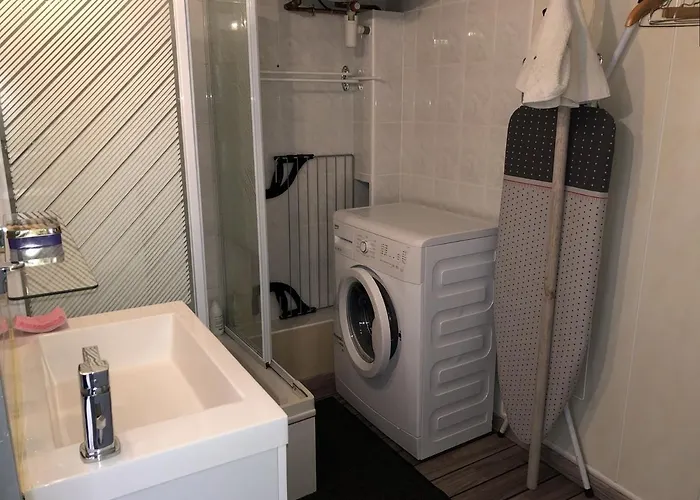 T2 Rénové, 4 Couchages, Parking Privé, 200m Plage, Balcon, Meublé Tourisme 2 étoiles - Fr-1-224c-179 Saint-Hilaire-de-Riez